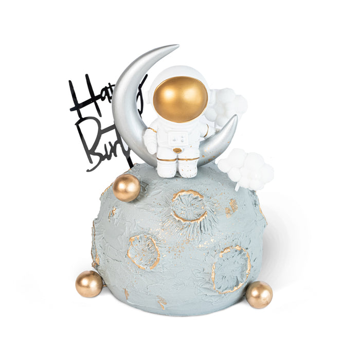 VaVa Designer Cakes Astronaut Moonlight Cake – Reach for the Stars
