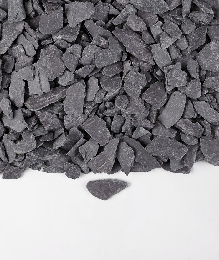 Dry blue slate chippings