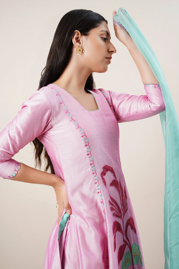 Blush pink kurta set in handloom chanderi