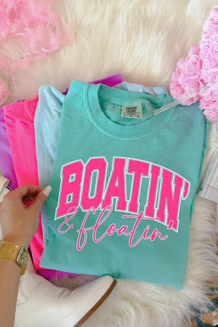 Boatin' & Floatin' Tee
