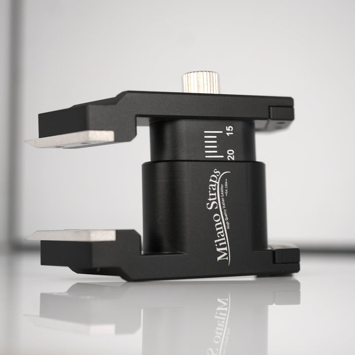 Dual Sided Watch Bracelet and Strap Removal Tool