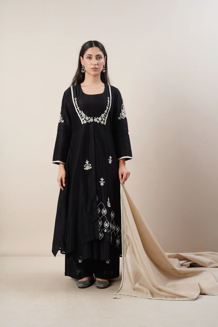 Hand Embroidered Jacket and Anarkali Set in Handloom Chanderi