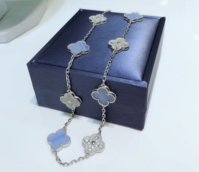 [MIRA]CLOVER 10 MOTIFS CHALCEDONY DIAMONDS SILVER NECKLACE