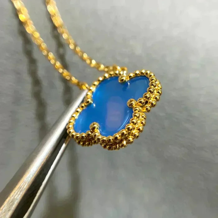 [MIRA]CLOVER 15MM BLUE AGATE NECKLACE