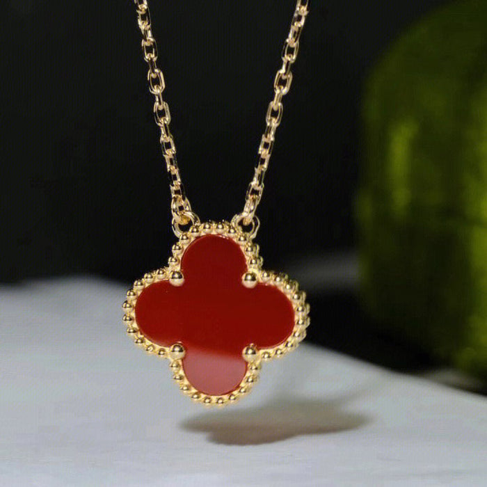 [MIRA]CLOVER 15MM CARNELIAN SINGLE FLOWER NECKLACE