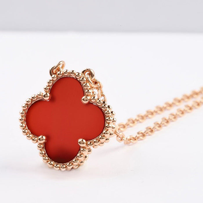 [MIRA]CLOVER 15MM CARNELIAN SINGLE FLOWER NECKLACE