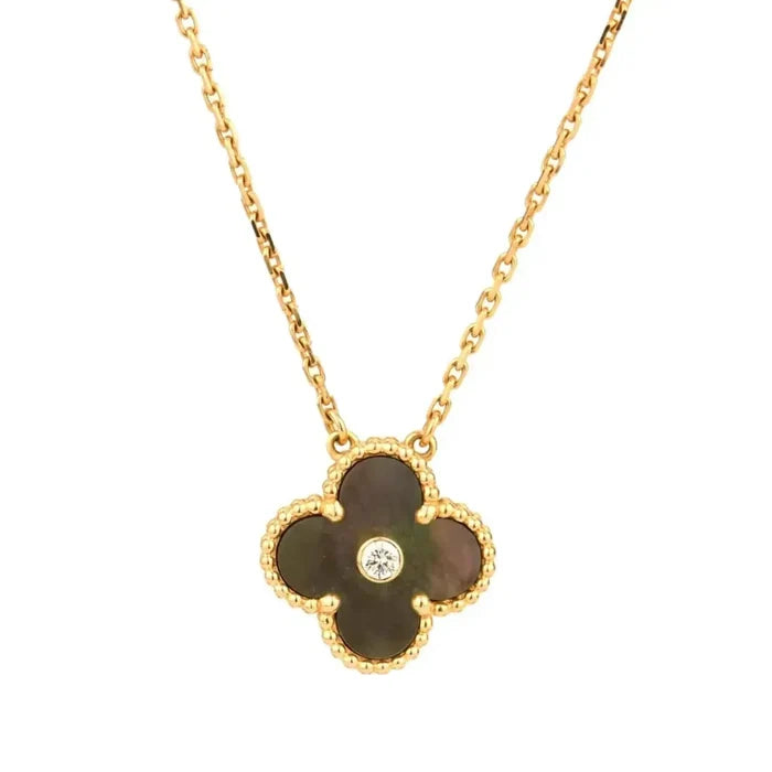 [MIRA]CLOVER 15MM DIAMOND AND MOTHER-OF-GREY NECKLACE