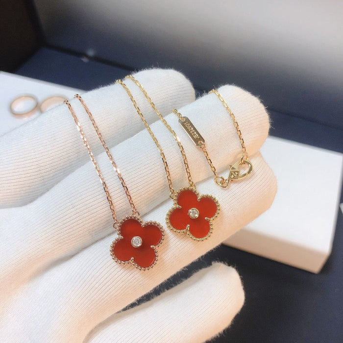 [MIRA]CLOVER 15MM DIAMOND CARNELIAN NECKLACE