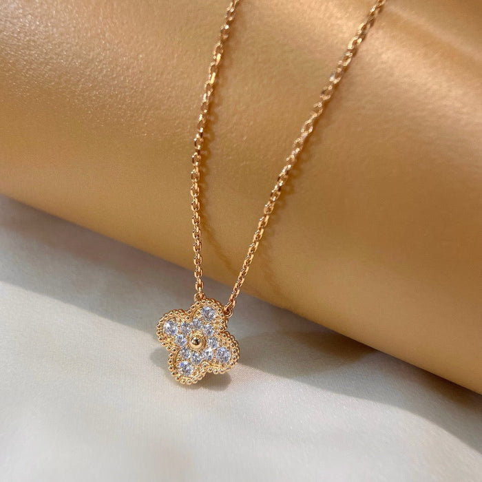 [MIRA]CLOVER 15MM DIAMOND SINGLE FLOWER NECKLACE