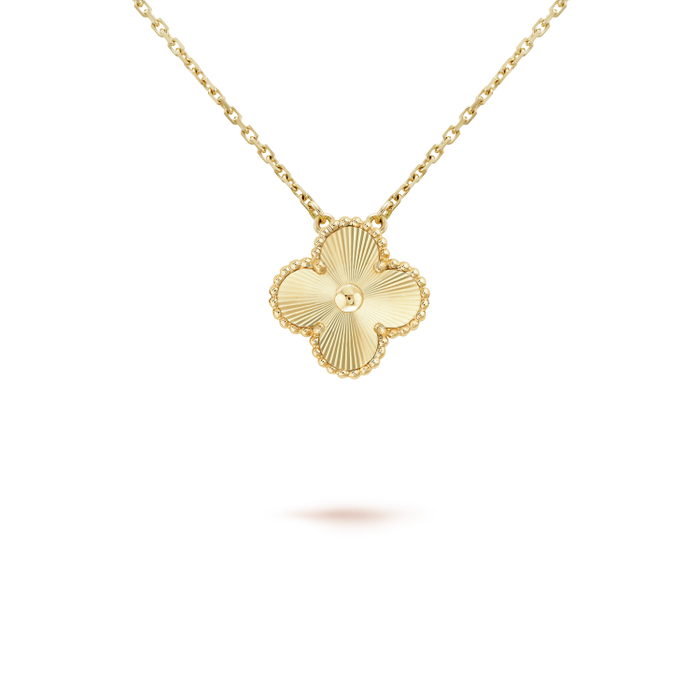 [MIRA]CLOVER 15MM LASER NECKLACE