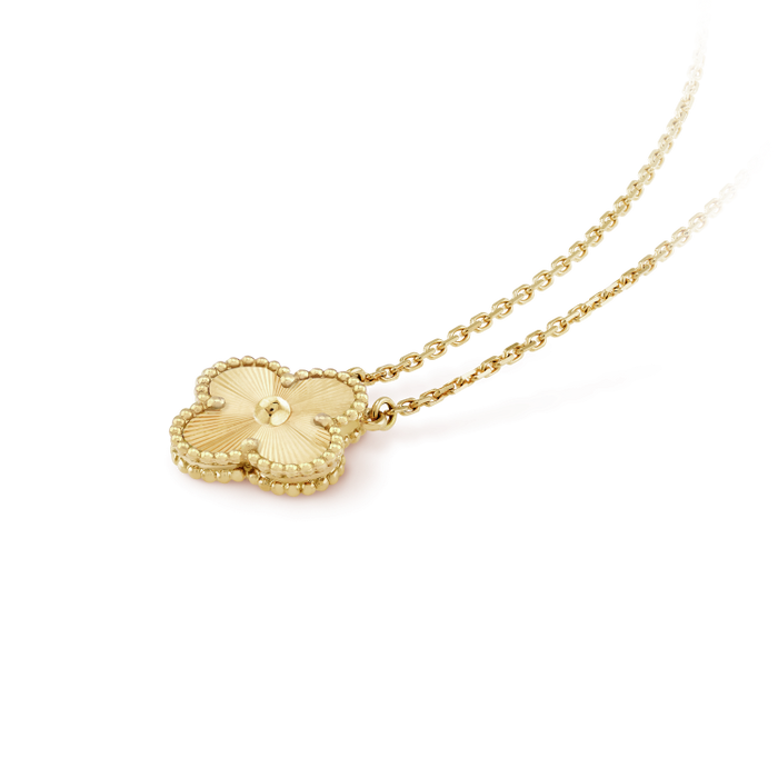 [MIRA]CLOVER 15MM LASER NECKLACE