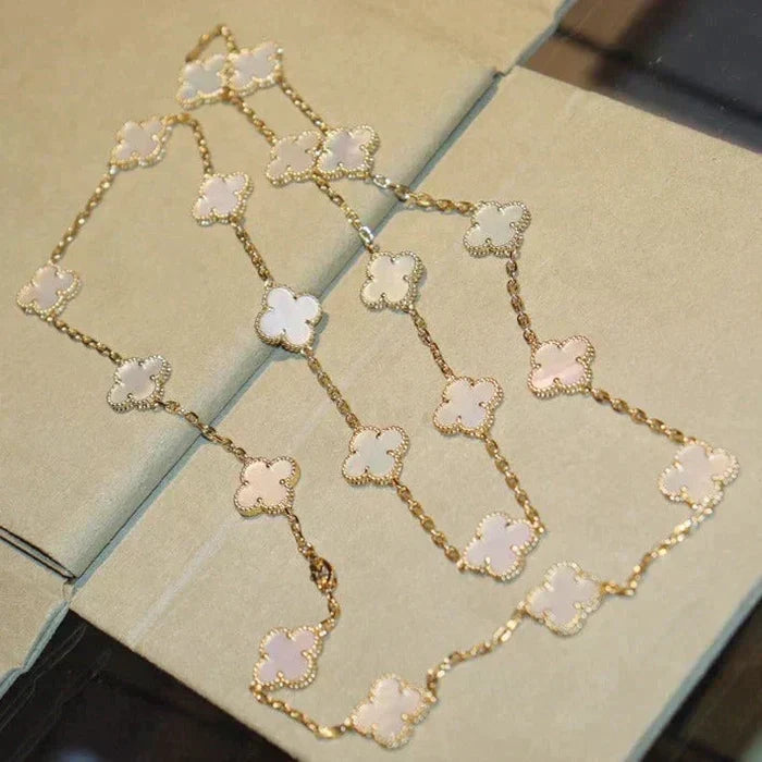 [MIRA]CLOVER 20 MOTIFS WHITE MOP NECKLACE