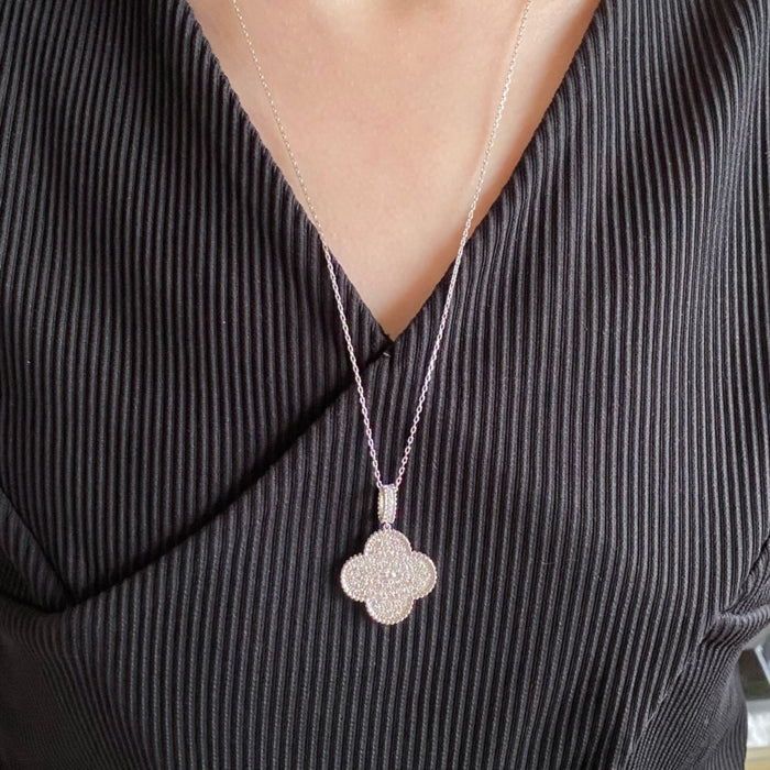 [MIRA]CLOVER 25MM LARGE PEDANT DIAMOND PAVED LONG NECKLACE
