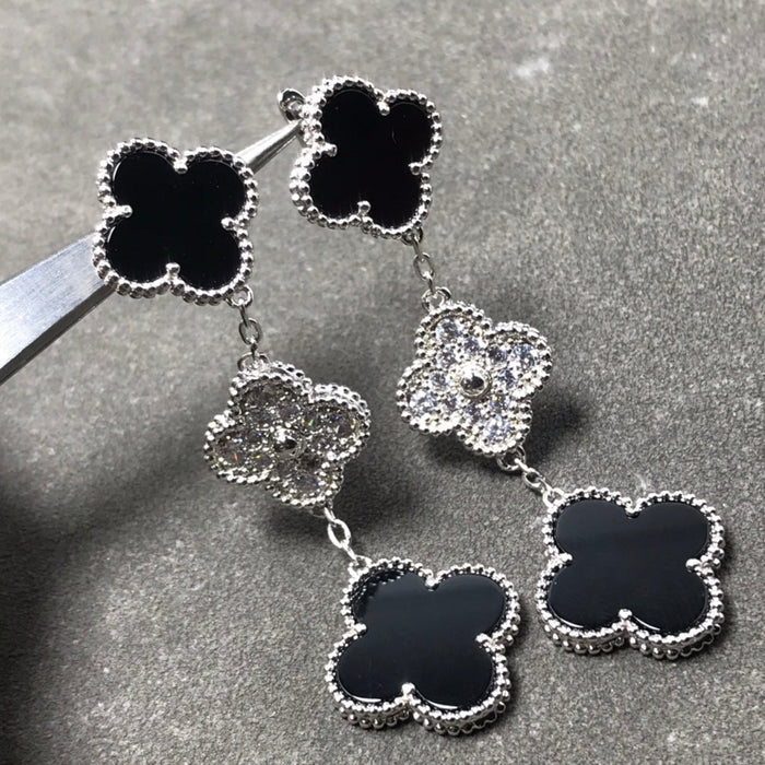 [MIRA]CLOVER 3 MOTIF DIAMOND ONYX SILVER EARRINGS