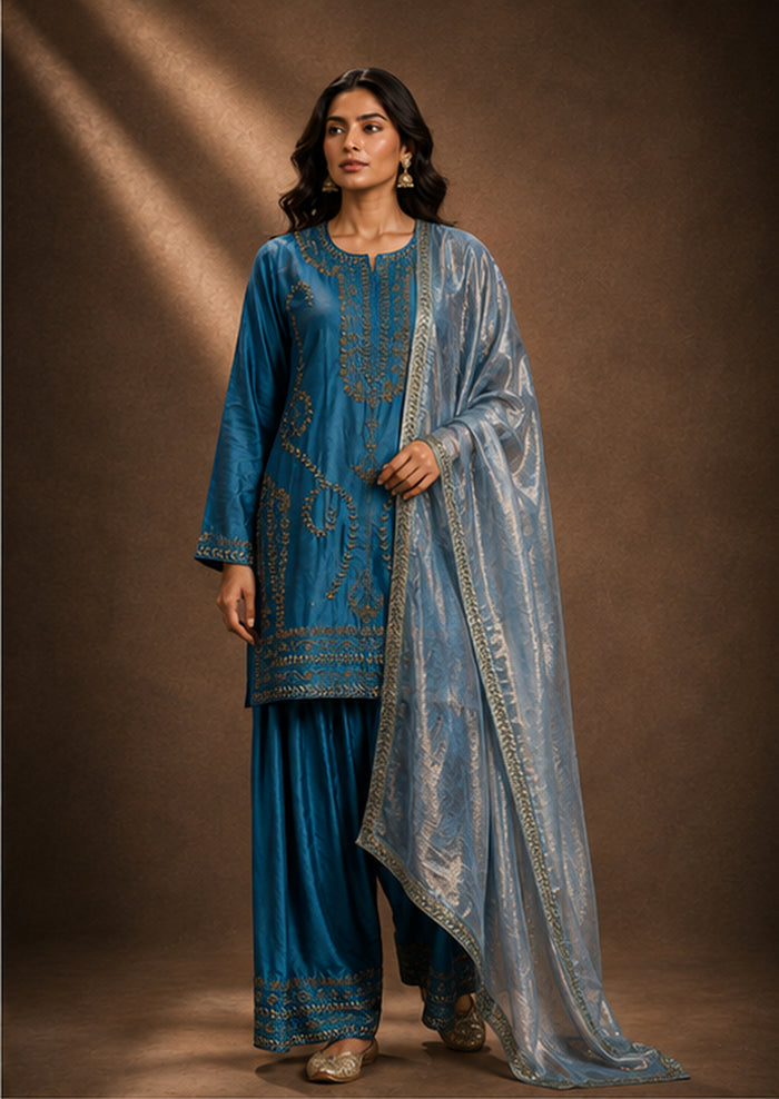 Neelara Suit Set