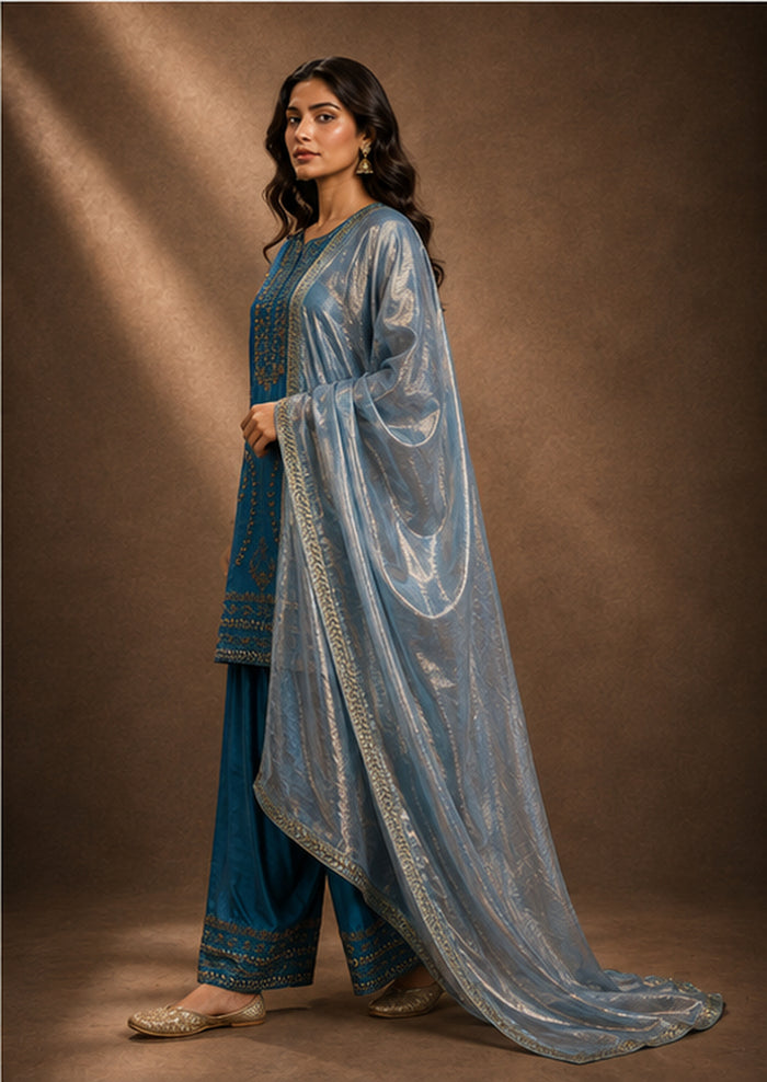 Neelara Suit Set
