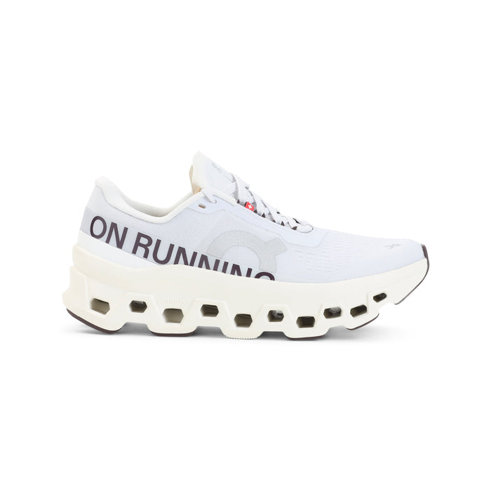 On WOMEN SHOES - White | 5c74ecd5c91cf1174304ee37128472c2fb3f03df