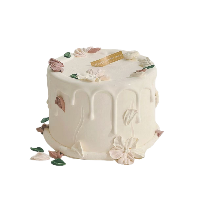 VaVa Designer Cakes Petal Elegance Cake – Graceful Beauty in Every Layer