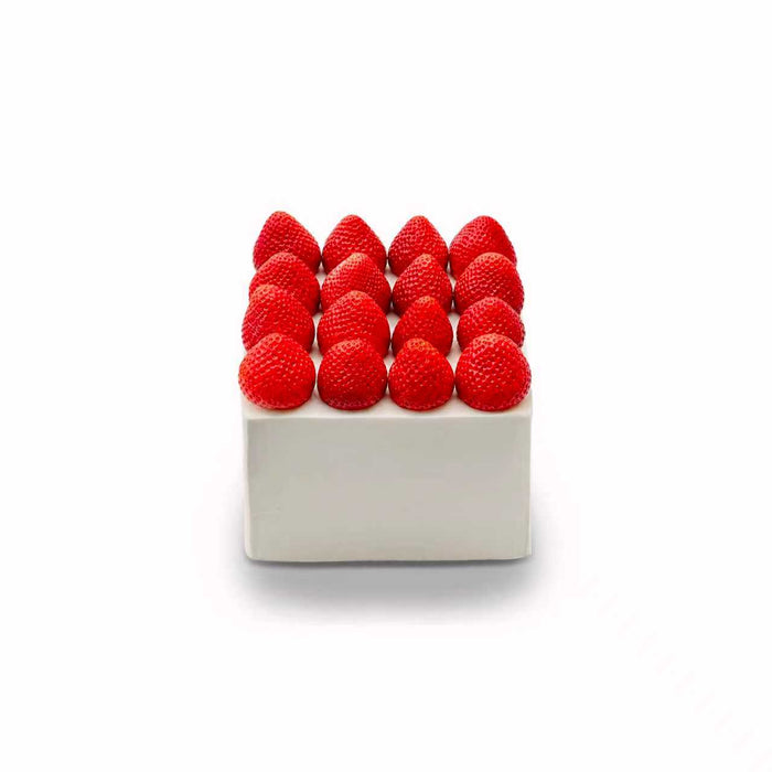 VaVa Designer Cakes Strawberry Grid Cube Chiffon Cake - In Minimalist White