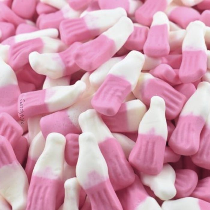 🍬 Strawberry Milkshake  - Frisia