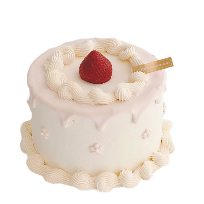 VaVa Designer Cakes Strawberry Paradise Chiffon Cake – A Classic Beauty with a Touch of Sweet Bliss