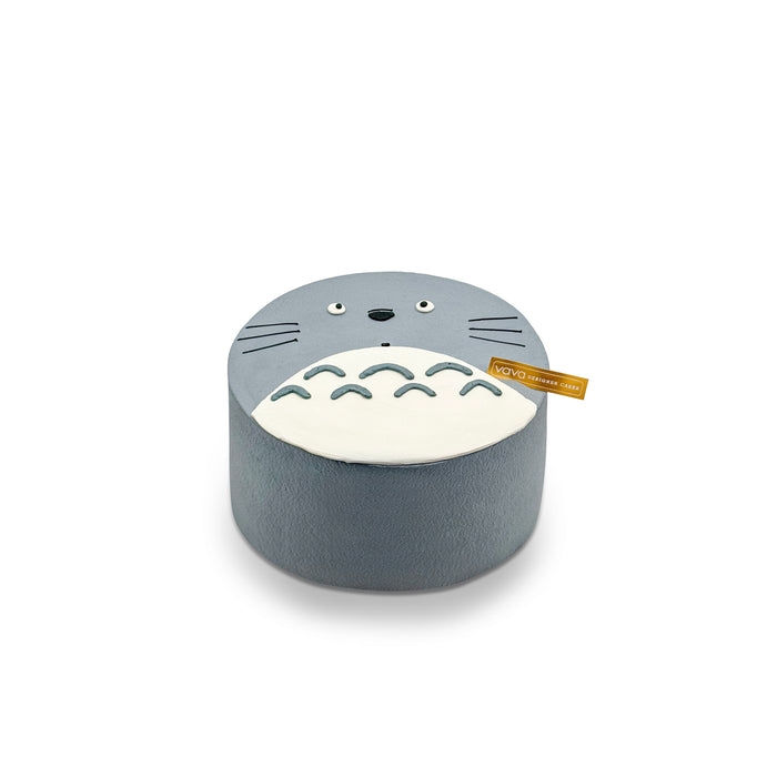 VaVa Designer Cakes Totoro-Inspired Grey Chiffon Cake – Cute Minimalist Design