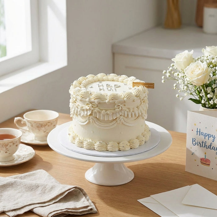 VaVa Designer Cakes Vintage Pearl Chiffon Cake – Ivory Ruffles with Silver Dragees